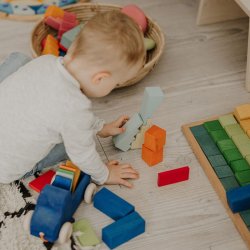 Grimms lastbil med 10 klodser