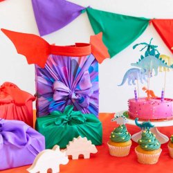 Sarah's Silks - Magiske vsner lilla - Purple Dinosaur Playsilk