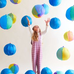 Sarah's Silks - Ballonbold - Rainbow Balloon Ball